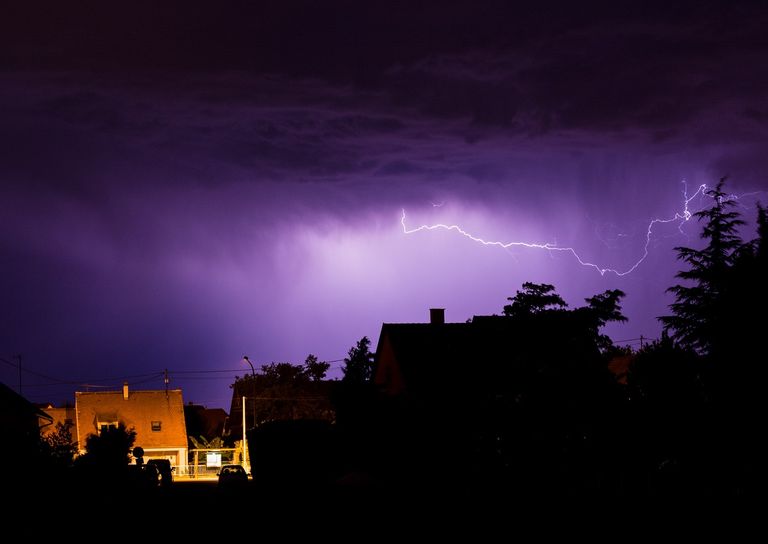 Forts orages : plusieurs régions sous la menace de phénomènes violents Forts orages : plusieurs régions sous la menace de phénomènes violents