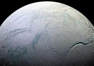 Fósforo, un ingrediente clave para la vida, ¡ha sido detectado en luna de Saturno!