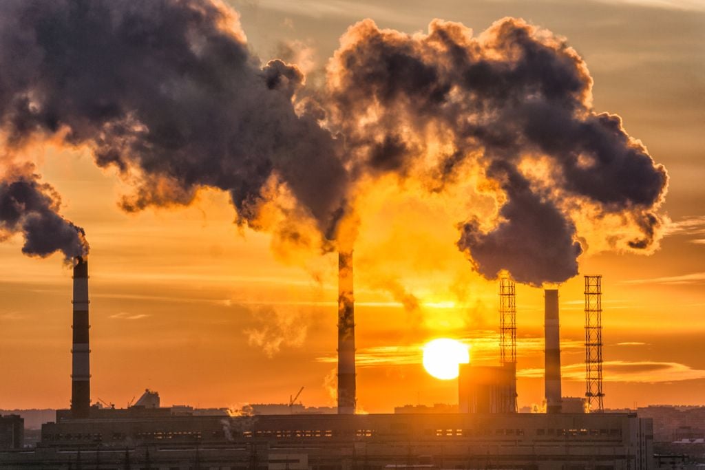 La quema de combustibles fósiles provoca el cambio climático