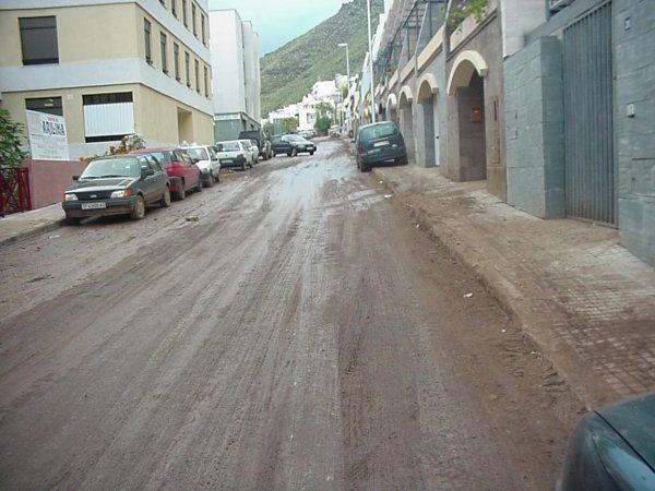 Fotos De La Catastrofe De Santa Cruz De Tenerife. Una Perspectiva Humana