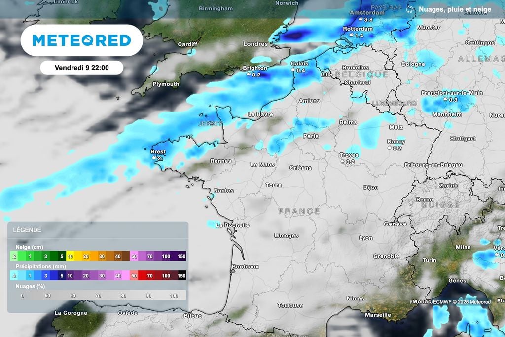 Une nouvelle perturbation attendue vendredi près de la Manche. Une nouvelle perturbation attendue vendredi près de la Manche.