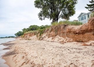 France : cette famille devient les premiers déplacés climatiques du département de la Manche !