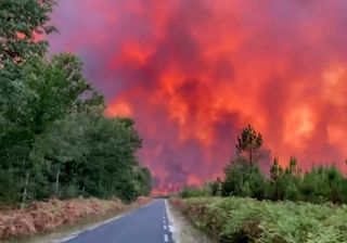 Francia, ancora enormi incendi: ecco i video e la situazione in Europa