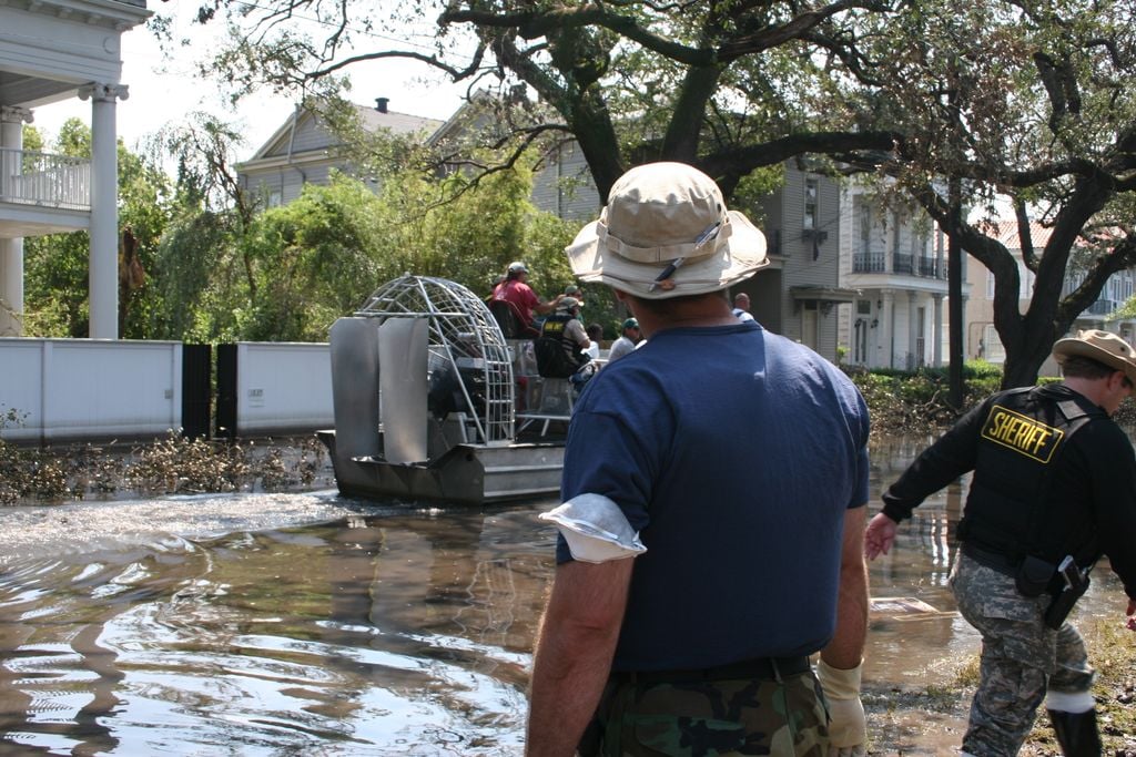 hurricane Katrina rescue efforts