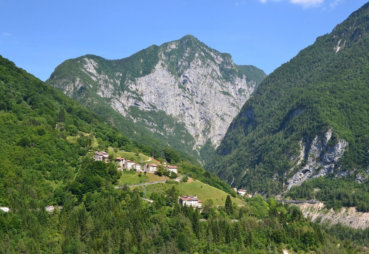 El aumento de los deslizamientos de tierra en los Alpes está relacionado con el cambio climático.