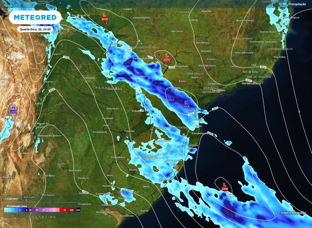 Precipitação e pressão a nível médio do mar. Mapa da previsão de chuva e da pressão a nível médio do mar nesta quarta-feira (22).