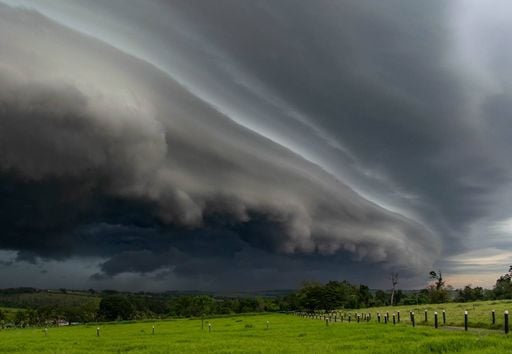 Frente fria avan&ccedil;a e coloca 7 estados em alerta no fim desta semana; confira