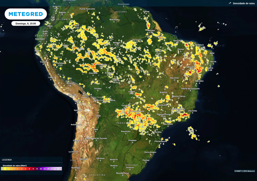 Previsão de tempestades no domingo (8), de acordo com o ECMWF.