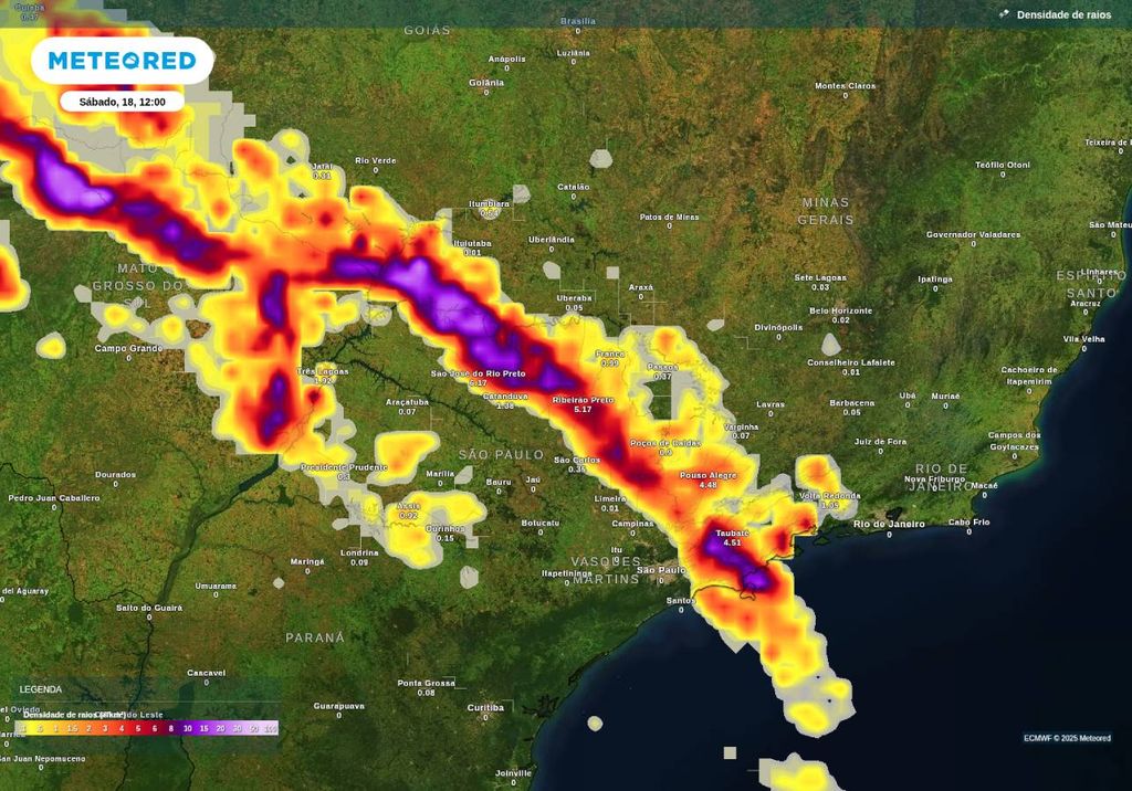 Previsão de tempestades na manhã de sábado (18) de acordo com o ECMWF.