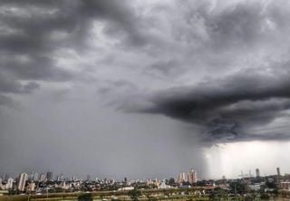 Frente fria chega ao Sudeste e muda o tempo em parte da região nesta terça, 7; saiba onde