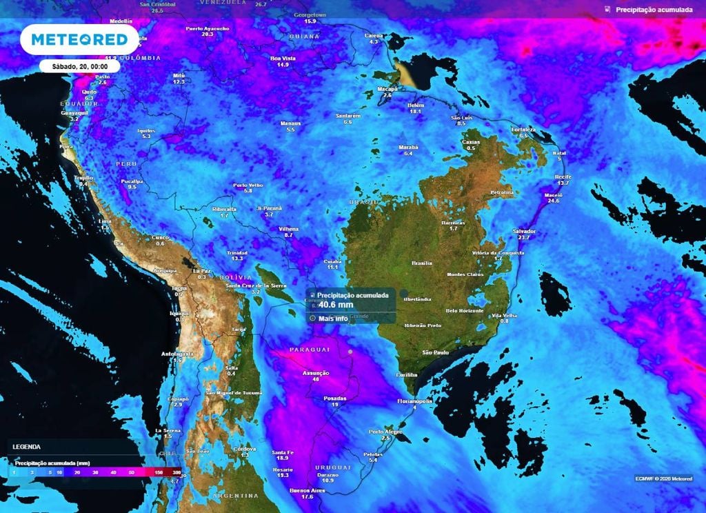 Precipitação Acumulada. Mapa de chuva acumulada mostra que os maiores volumes ocorrem entre PR, SC e MS, onde variam entre 30 e 45 mm.