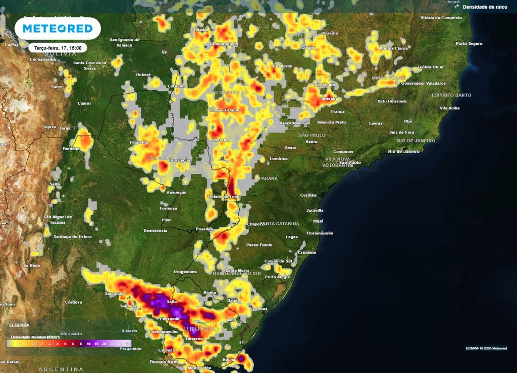 Mapa de densidade de raios para a tarde da terça-feira, 17 de março.