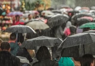 Frente fria traz muita chuva e frio &agrave; SP ao longo de todo o Feriado; veja a previs&atilde;o
