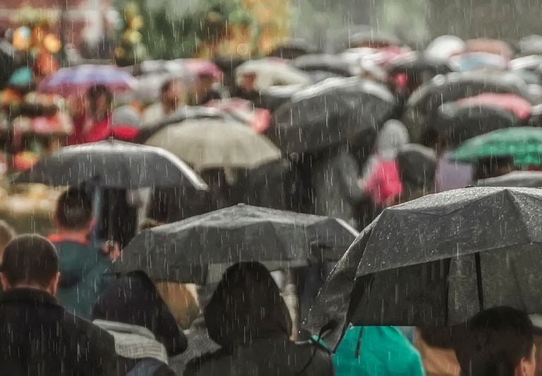 Frente fria traz muita chuva e frio &agrave; SP ao longo de todo o Feriado; veja a previs&atilde;o