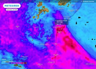 Frente fria traz potencial de 150 mm de chuva no leste da BA até quarta, 22; confira as cidades em risco