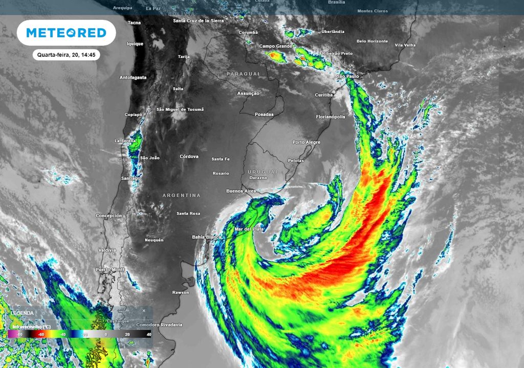 Imagem de satélite (infravermelho) nesta quarta-feira durante a tarde.