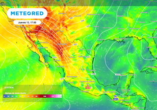 Frente frío 35 y su masa de aire dejarán vientos de hasta 100 km/h con posibles nevadas en México