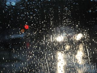 Frente frío y onda tropical traerán lluvias a México