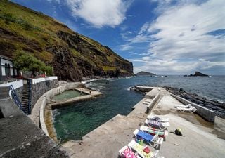 Friorentos, acabaram-se as desculpas: nesta piscina natural a água chega aos 35 graus