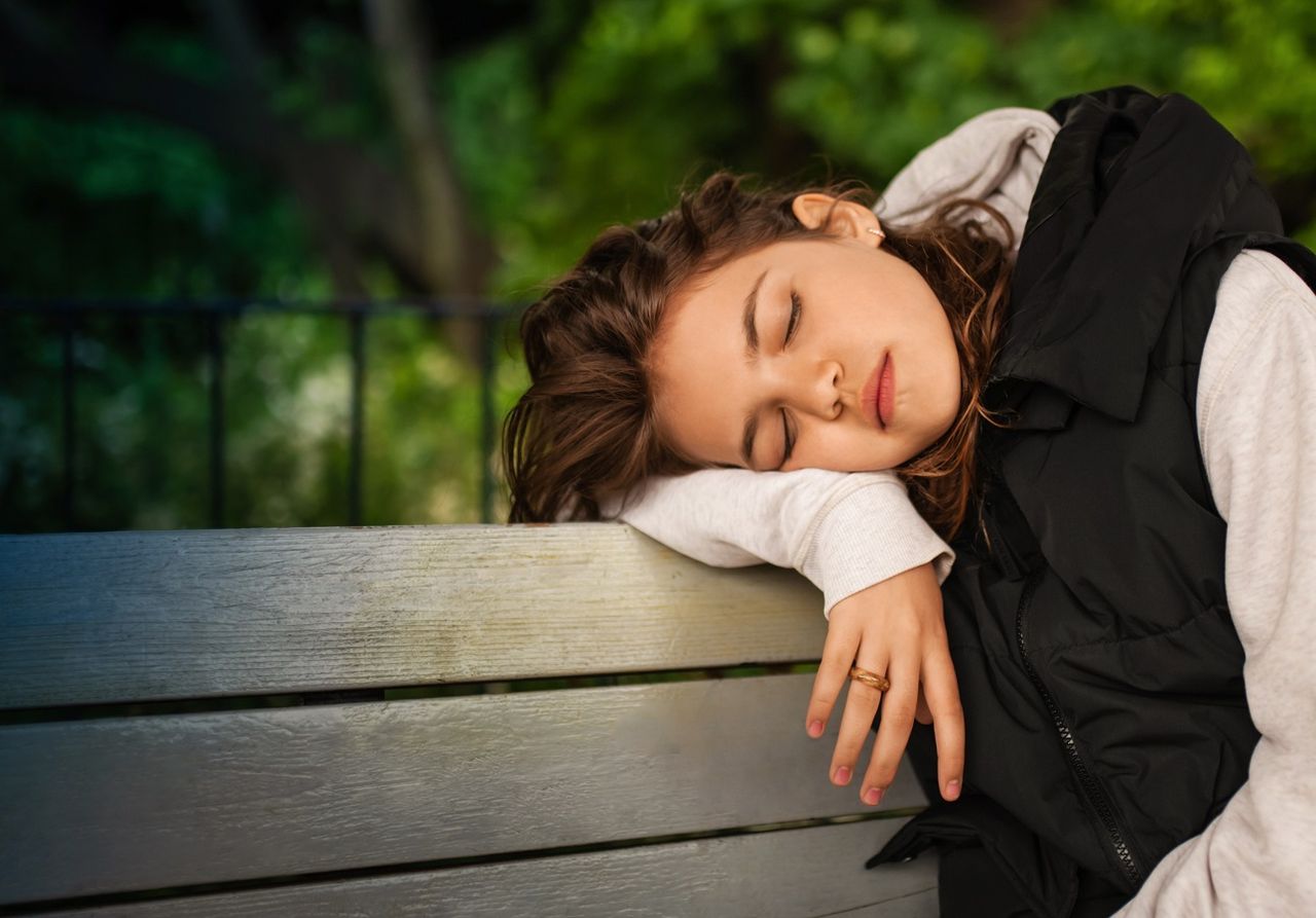 Wenn die Temperaturen steigen packt viele die Frühjahrsmüdigkeit (Foto: Adobe Stock)