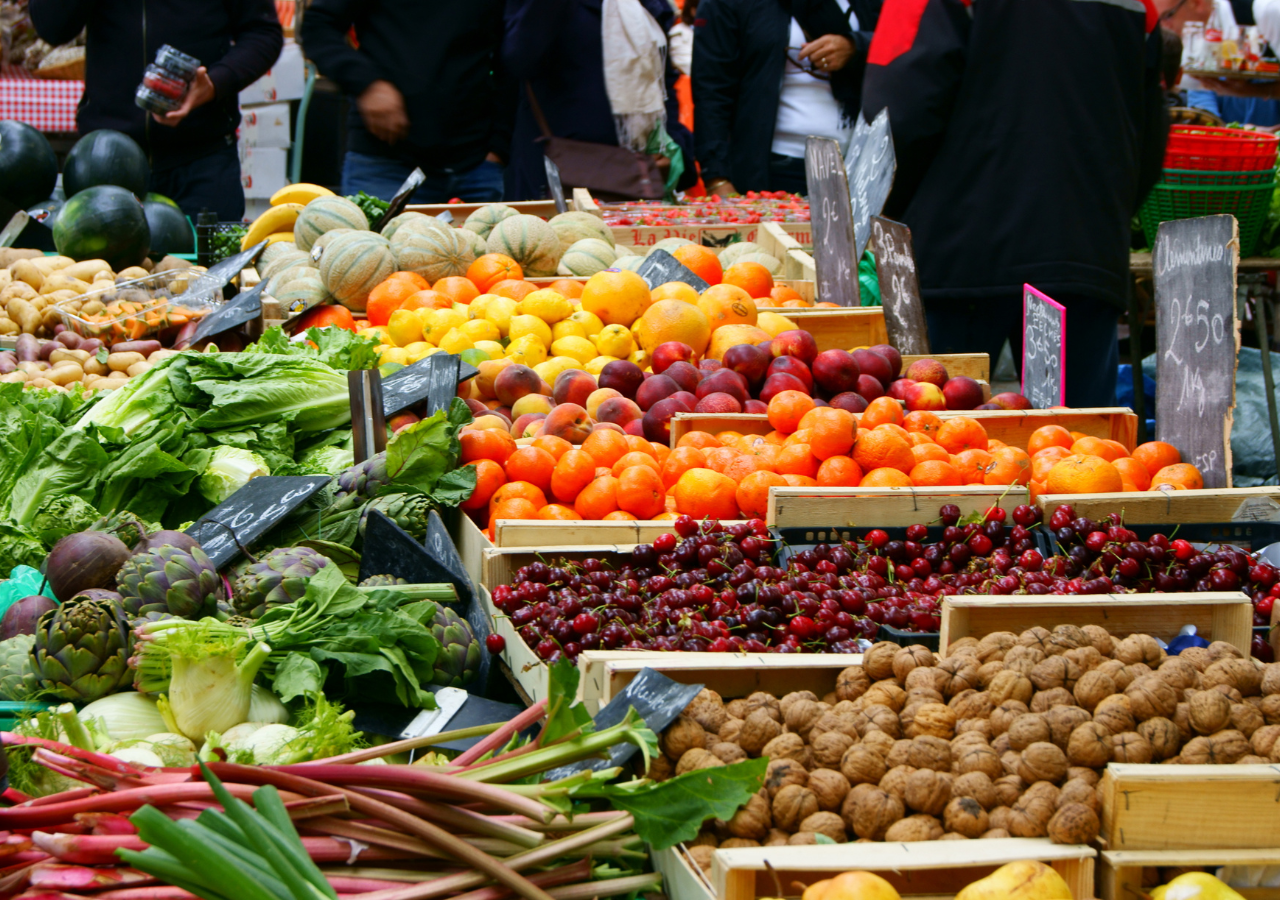 En el mes de mayo la producción de alimentos es más estable, por lo que encontrar mejores precios en el mercado será más sencillo.