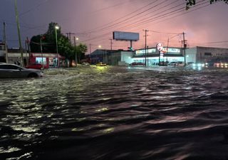 Fuerte tormenta provoca inundaciones en Jalisco