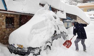 Fuertes nevadas en Europa Central: avisos rojos