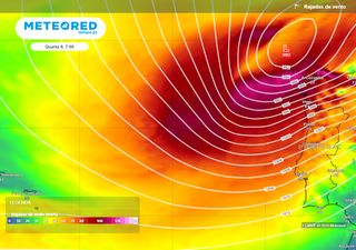 Furacão Kirk exige atenção: poderá manter a categoria de tempestade tropical muito perto de Portugal