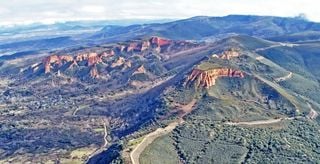 Científicos del CSIC plantean el futuro de Las Médulas, León, tras los pavorosos incendios de agosto de 2025