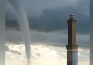 Genova, ecco i video spettacolari delle trombe marine