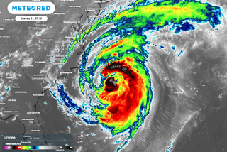 El gigantesco huracán Erin azota el Atlántico y en unos días llegará a las costas de Europa como borrasca, ex-Erin