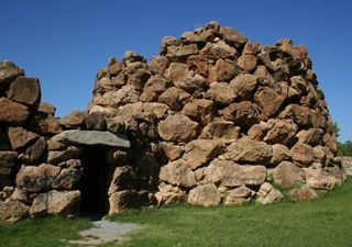 Gita fuori porta in Italia: 5 itinerari in auto per scoprire luoghi segreti e sfuggire alla folla a Ferragosto 2025