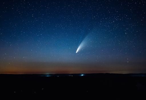 Astronomi ancora sorpresi dalla cometa interstellare 3I/ATLAS: il suo nucleo ruota sul proprio asse ogni 14-17 ore