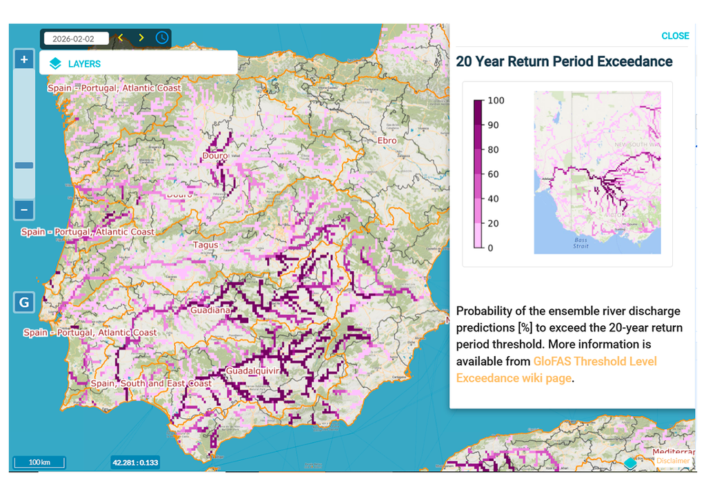 Mapa ofrecido por GloFAS, mostrando la probabilidad en aquellos ríos y afluentes de tener caudales superiores al esperado para un período de retorno de 20 años. Los colores más morados indican una probabilidad elevada.