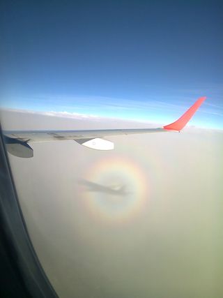Gloria desde un avión