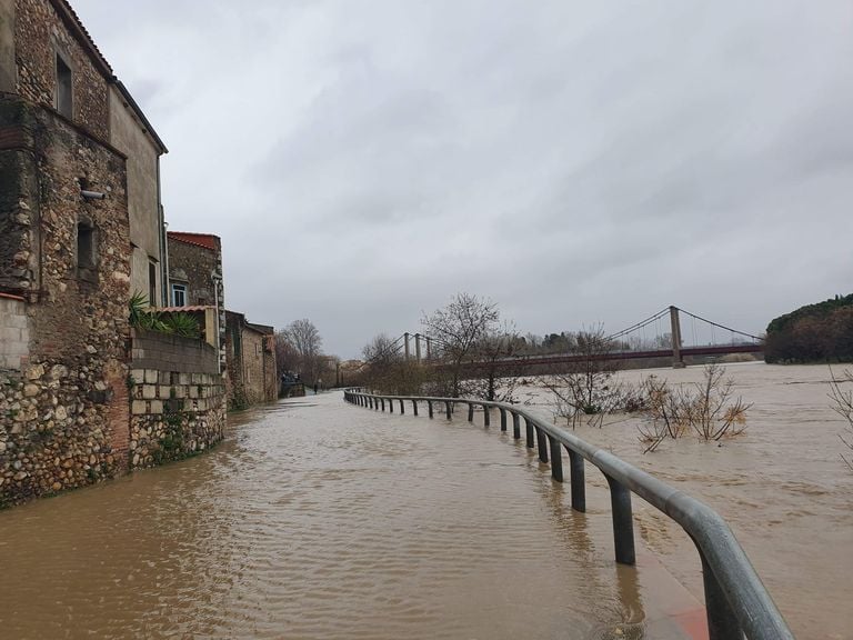L'Agly, une des rivières placées en vigilance rouge, a atteint le niveau d'une crue cinquantennale (image ©MeteoLanguedoc) L'Agly, une des rivières placées en vigilance rouge, a atteint le niveau d'une crue cinquantennale (image ©MeteoLanguedoc)
