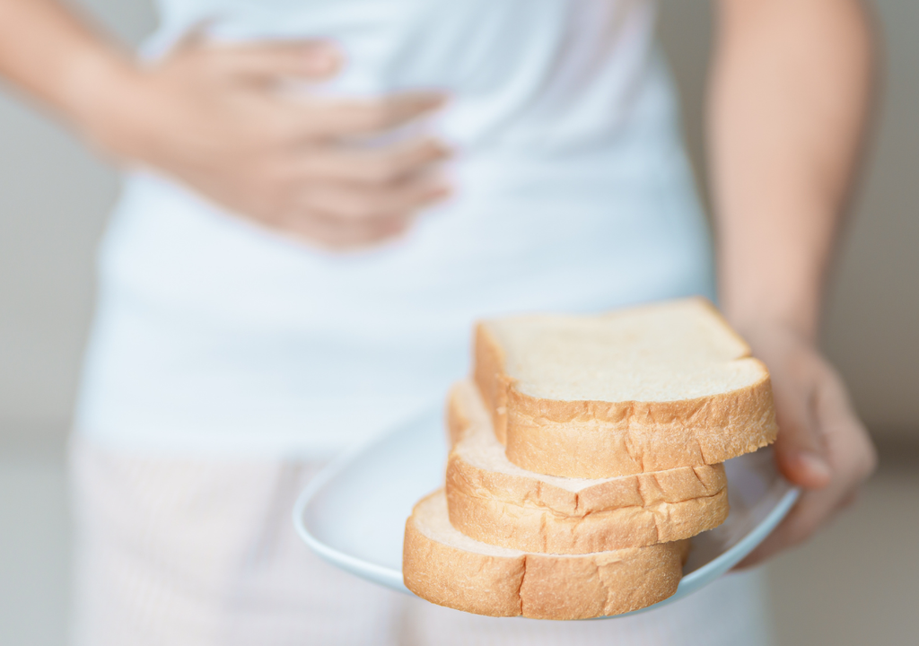 Al consumir gluten, el sistema inmune de quienes tienen enfermedad celíaca responde y se produce el daño en la mucosa del intestino delgado.