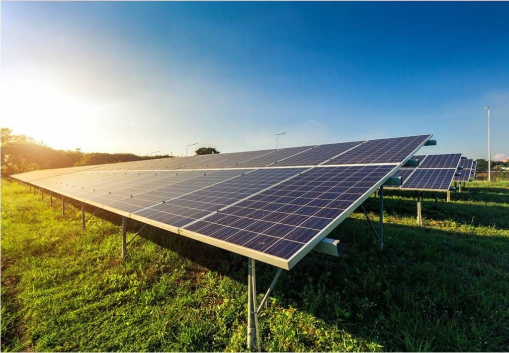 placas solares na agricultura