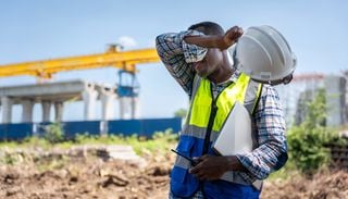 Golpe de calor o insolaci&oacute;n: diferencias clave, s&iacute;ntomas que nunca debes ignorar y c&oacute;mo actuar a tiempo