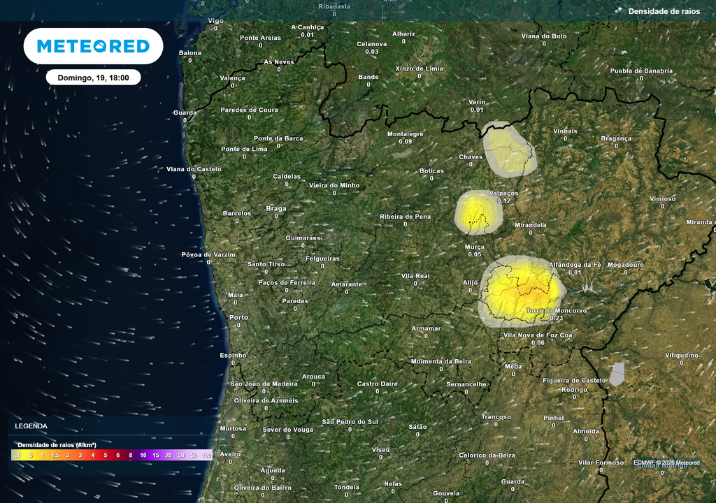 Densidade de raios Durante a tarde de domingo poderá desenvolver-se alguma instabilidade no interior Norte, com possibilidade de trovoadas muito localizadas e de fraca intensidade, sobretudo em zonas montanhosas de Trás-os-Montes.
