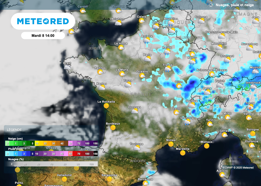 Averses orageuses cet après-midi dans le nord-est de la France. Averses orageuses cet après-midi dans le nord-est de la France.