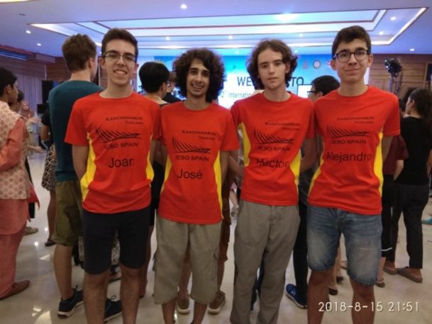 Gran éxito Del Equipo Español En Las Olimpiadas Internacionales De Ciencias De La Tierra En Tailandia