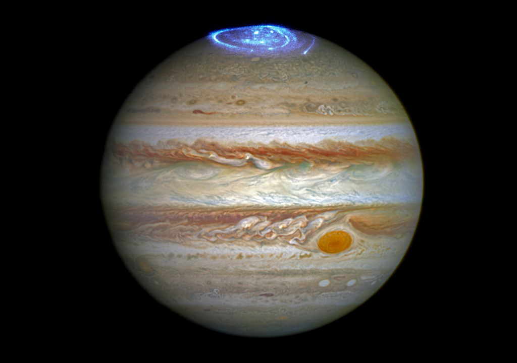 La Grande Tache rouge de Jupiter est située sur la face inférieure de la planète et attire l'attention depuis le XVIIe siècle. Crédit : NASA