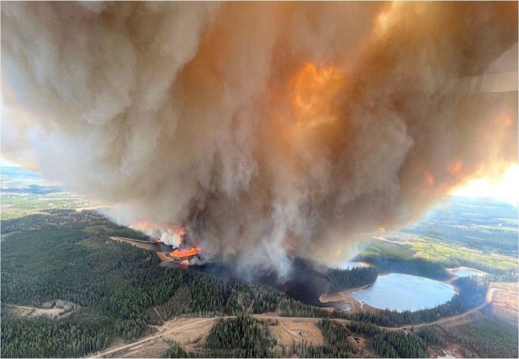 incendio forestal; Alberta; Canadá