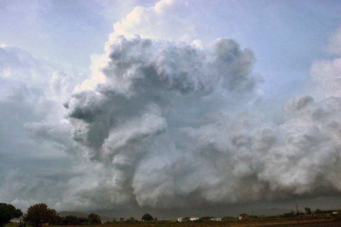 Foto 1.- Grandeza de una Nube Convectiva