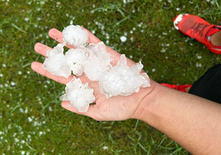 Granizo grande, última hora: alcanza hasta 5 cm de diámetro en Huesca, Cataluña y Castellón con daños considerables