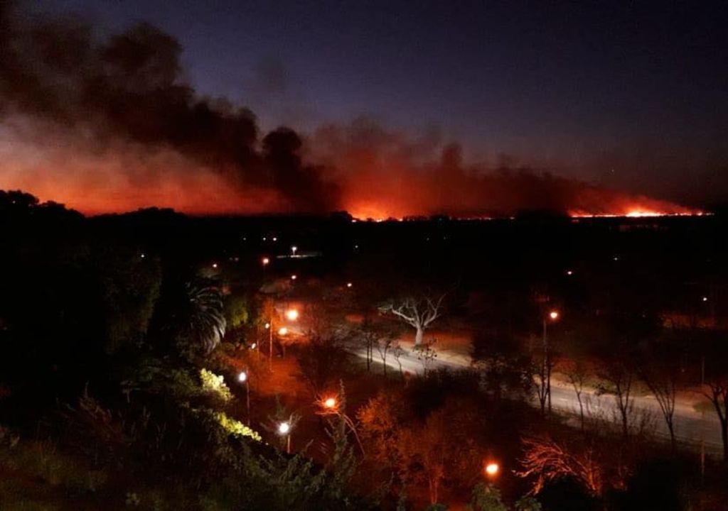Fuego, incendio, san pefro, parana, santa fe, rosario
