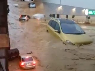 Graves inundaciones en Tafalla por el desbordamiento del río Cidacos