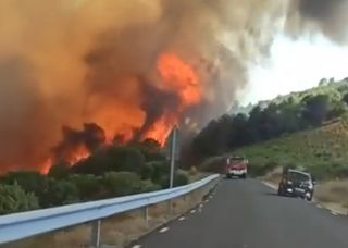 Gravi incendi nel Sud Europa: i video da Spagna, Portogallo e Francia