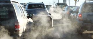 Guerra a los vehículos de gasolina y diésel